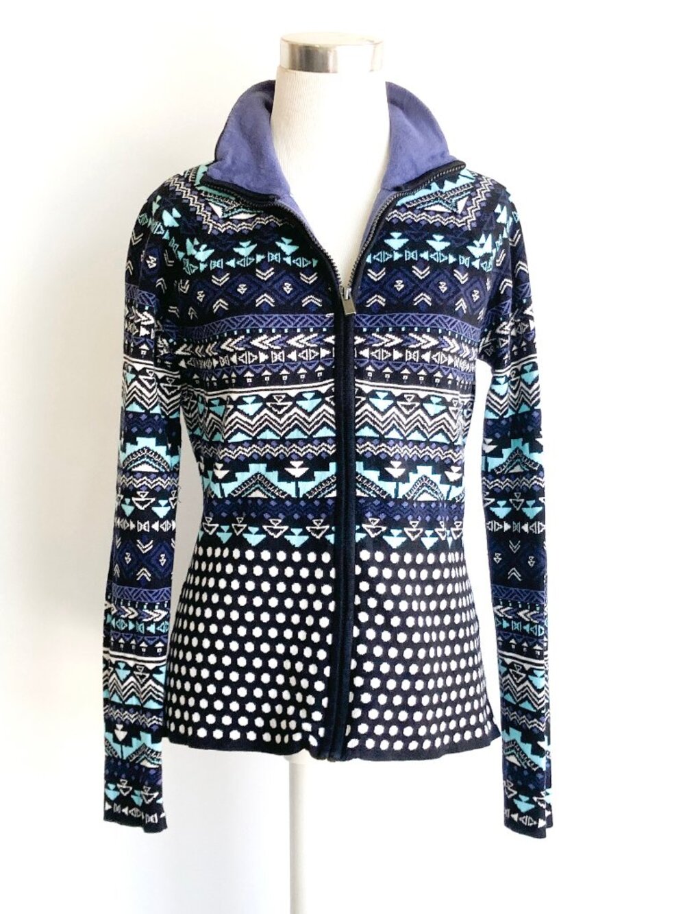 Icelandic Design Full Zip Cotton Sweater